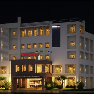 Hotel Niya Regency, Thrissur