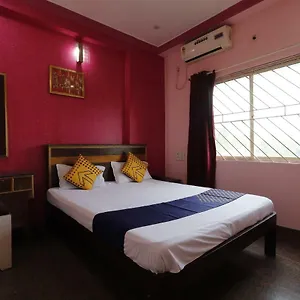 Hotel Spot On 62188 Sahara Residency Spot ***